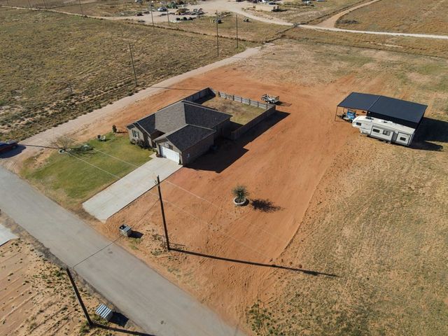 2602 S County Rd 1041, Stanton, TX 79782