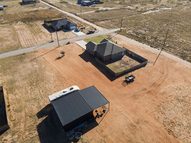 2602 S County Rd 1041, Stanton, TX 79782