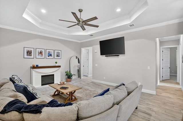 2602 S County Rd 1041, Stanton, TX 79782