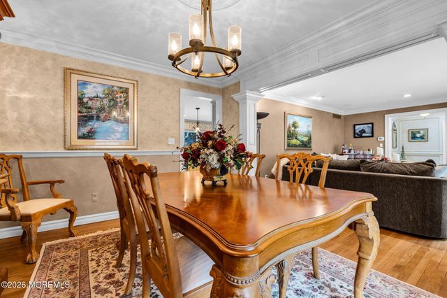 6 Flora Drive, Holmdel, NJ 07733