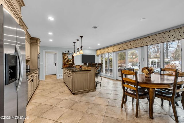 6 Flora Drive, Holmdel, NJ 07733