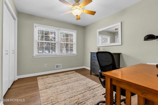 6 Flora Drive, Holmdel, NJ 07733