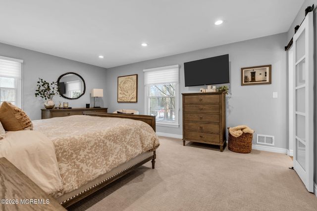 6 Flora Drive, Holmdel, NJ 07733