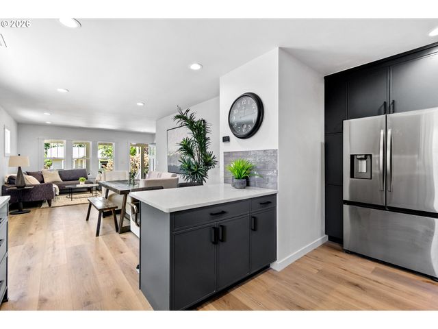 1915 D St, Vancouver, WA 98663