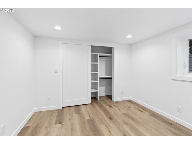 1915 D St, Vancouver, WA 98663