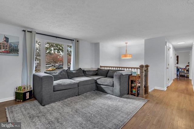 319 VIOLET CT, Mount Airy, MD 21771