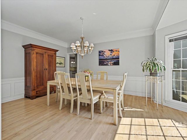 5710 Kinglet Lane, Charlotte, NC 28269