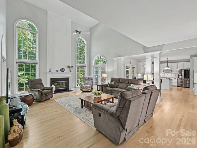 5710 Kinglet Lane, Charlotte, NC 28269