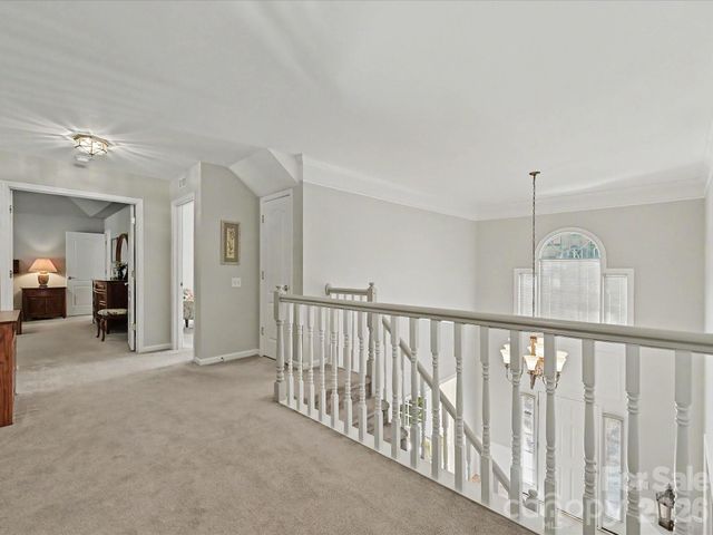 5710 Kinglet Lane, Charlotte, NC 28269
