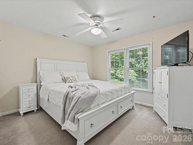 5710 Kinglet Lane, Charlotte, NC 28269