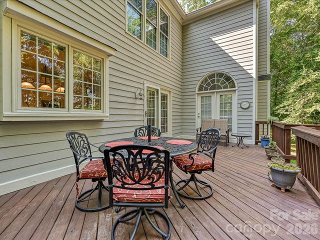 5710 Kinglet Lane, Charlotte, NC 28269