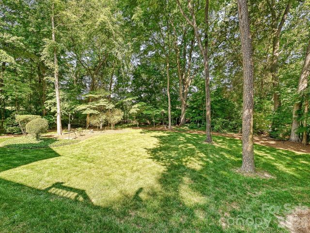 5710 Kinglet Lane, Charlotte, NC 28269