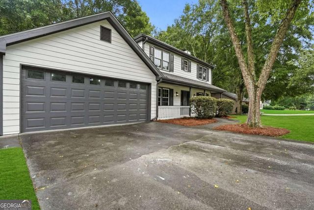 320 Big Game Way, Loganville, GA 30052