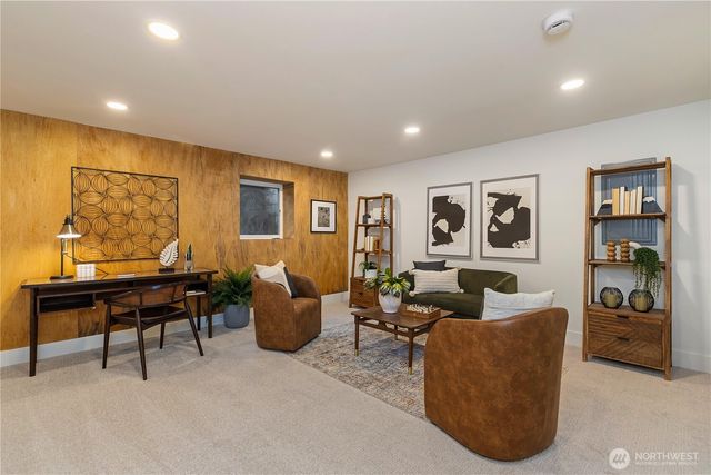 9125 188th Street SW, Edmonds, WA 98026