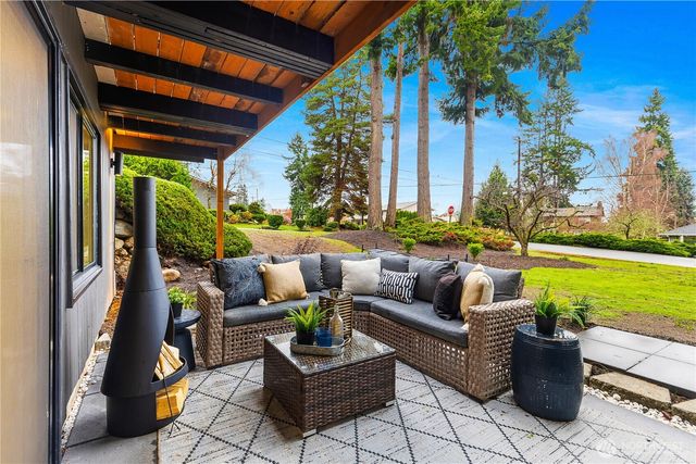 9125 188th Street SW, Edmonds, WA 98026