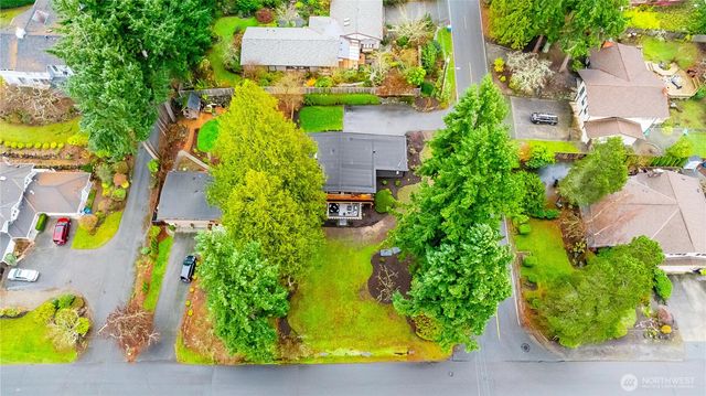 9125 188th Street SW, Edmonds, WA 98026