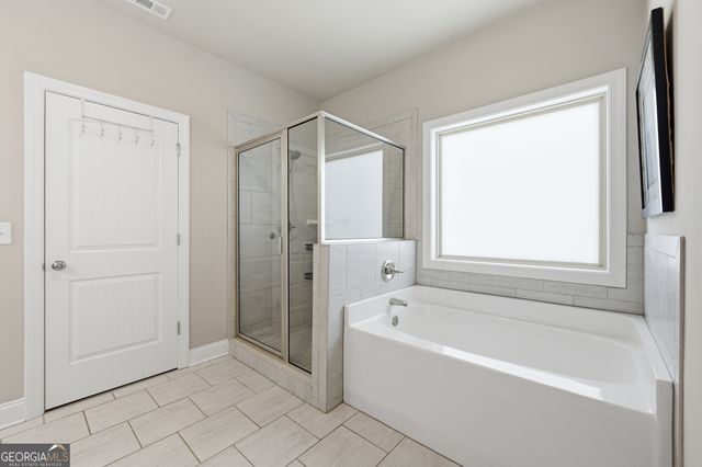 281 Charlotte Drive, Hoschton, GA 30548