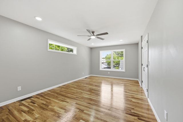 30 Goldenrod, Springfield, MA 01109