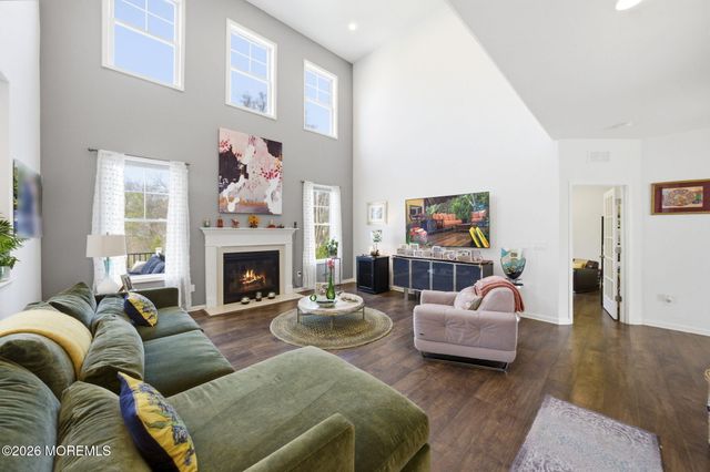 5 Bock Lane, East Brunswick, NJ 08816