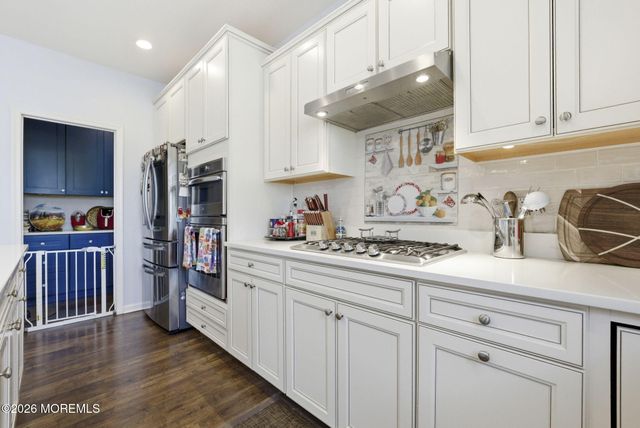 5 Bock Lane, East Brunswick, NJ 08816
