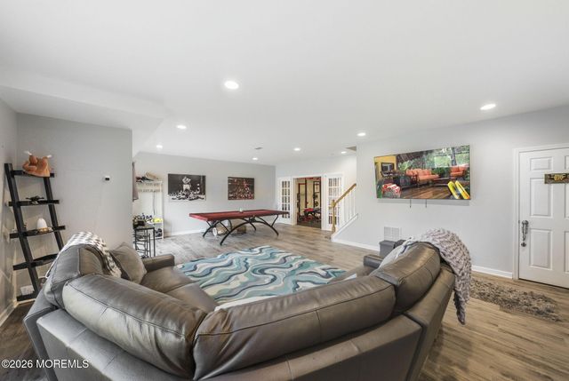 5 Bock Lane, East Brunswick, NJ 08816