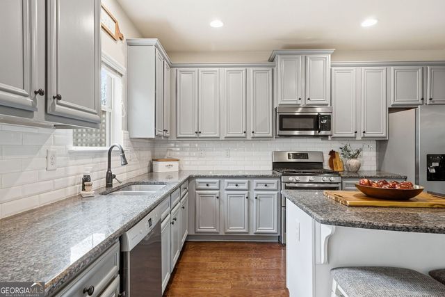 5705 Hedge Brook Drive, Cumming, GA 30028