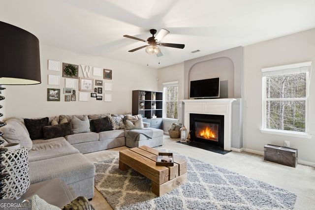 5705 Hedge Brook Drive, Cumming, GA 30028