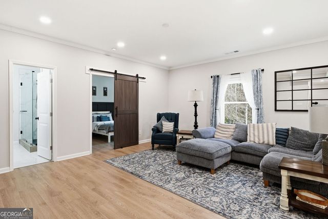 5705 Hedge Brook Drive, Cumming, GA 30028