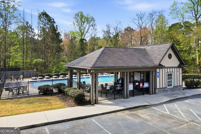 5705 Hedge Brook Drive, Cumming, GA 30028