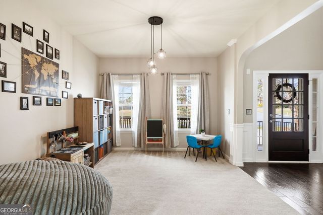 5705 Hedge Brook Drive, Cumming, GA 30028