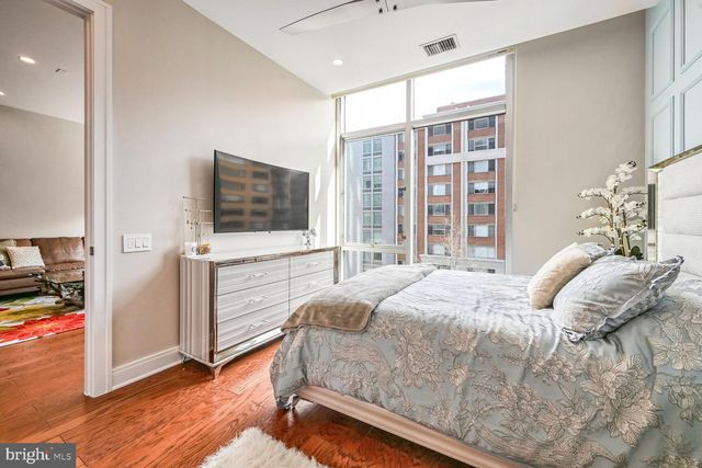 1177 22ND ST NW #4H, Washington, DC 20037