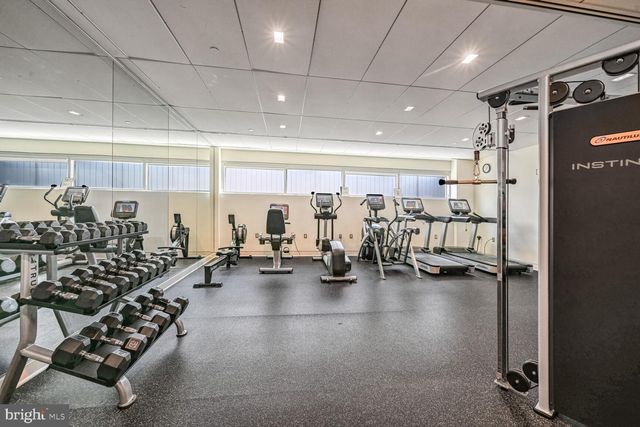 1177 22ND ST NW #4H, Washington, DC 20037