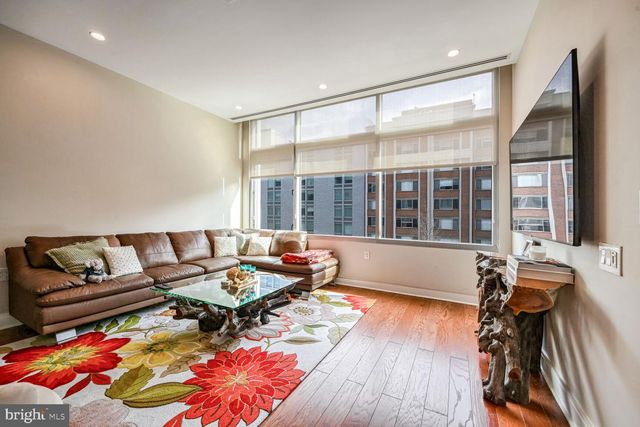 1177 22ND ST NW #4H, Washington, DC 20037