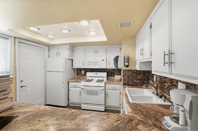 3890 Sipes Lane 18, San Ysidro, CA 92173