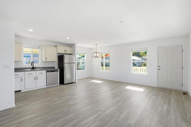 3890 Sipes Lane 18, San Ysidro, CA 92173