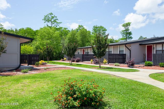 425 E 19th Street, Panama City, FL 32405