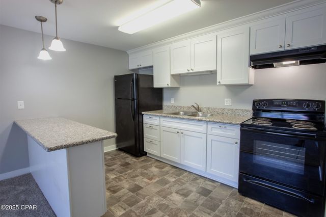 425 E 19th Street, Panama City, FL 32405