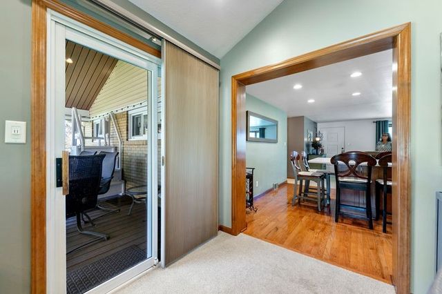 100 Maria Ln, Monroeville, PA 15146