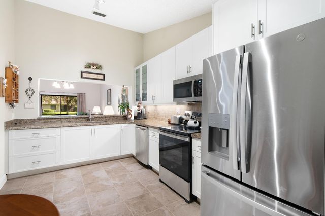 479 Ashwood Pl A37, Boca Raton, FL 33431