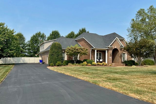 1139 Bennington Pl, Franklin, KY 42134