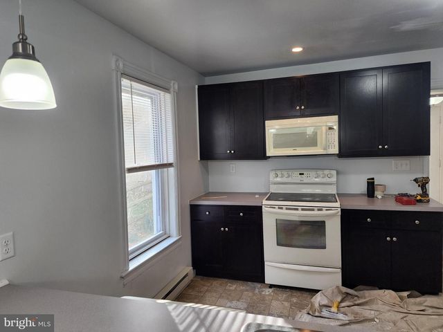 119 N BRANDYWINE AVE, Coatesville, PA 19320