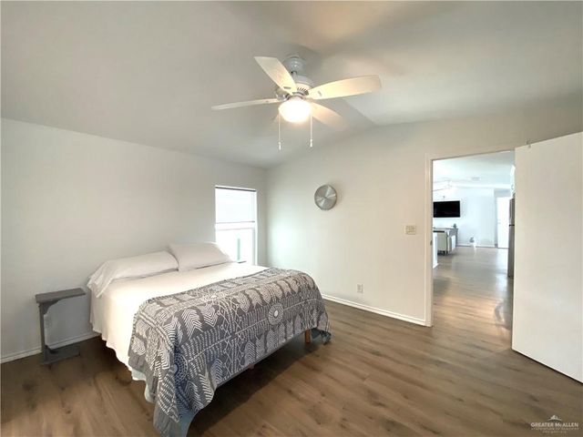 4812 Carnation Avenue, Mcallen, TX 78501