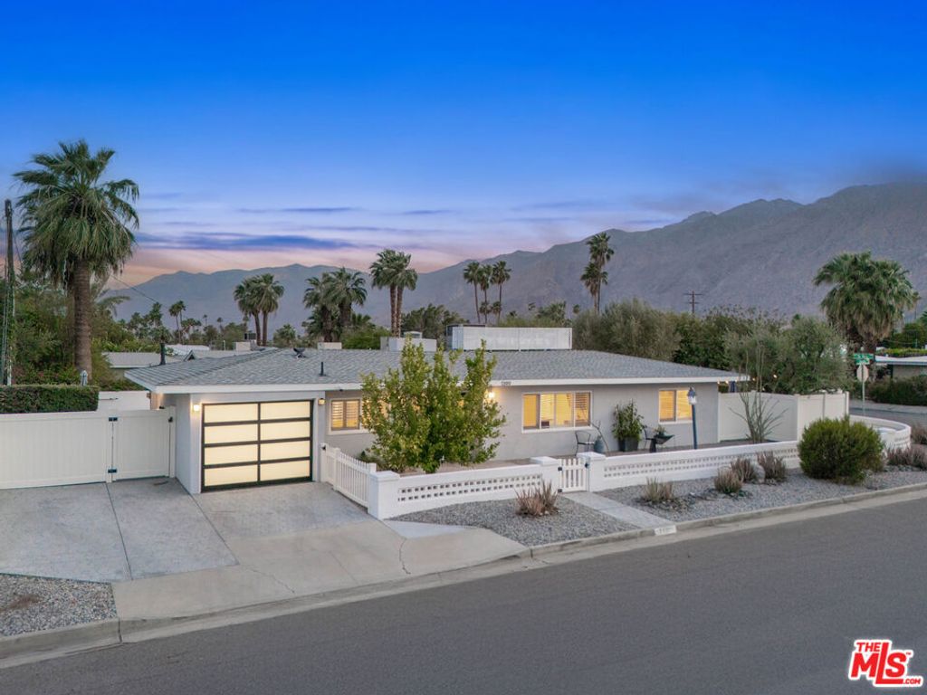 1399 Tamarisk Road, Palm Springs, CA 92262