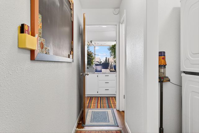 108 N Columbia Avenue, Moriarty, NM 87035