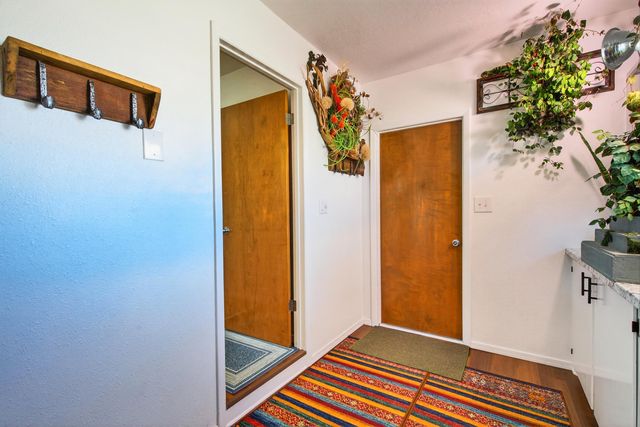 108 N Columbia Avenue, Moriarty, NM 87035