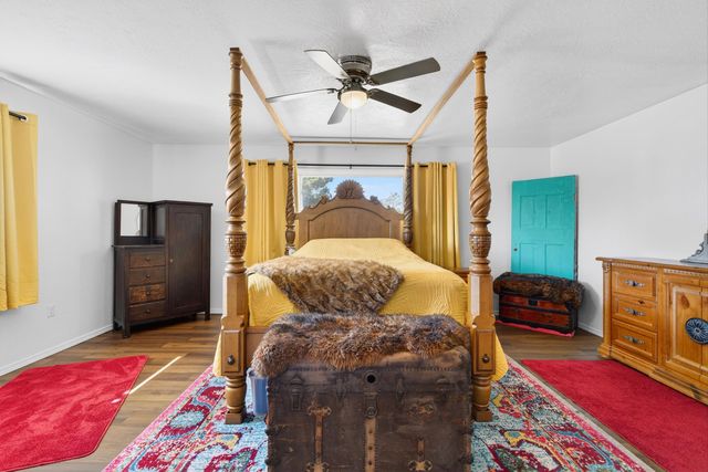 108 N Columbia Avenue, Moriarty, NM 87035