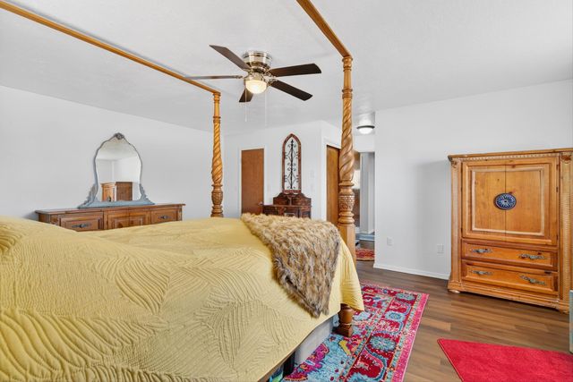 108 N Columbia Avenue, Moriarty, NM 87035