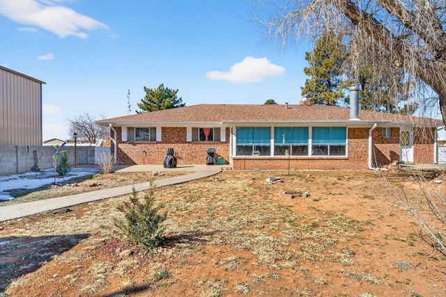 108 N Columbia Avenue, Moriarty, NM 87035