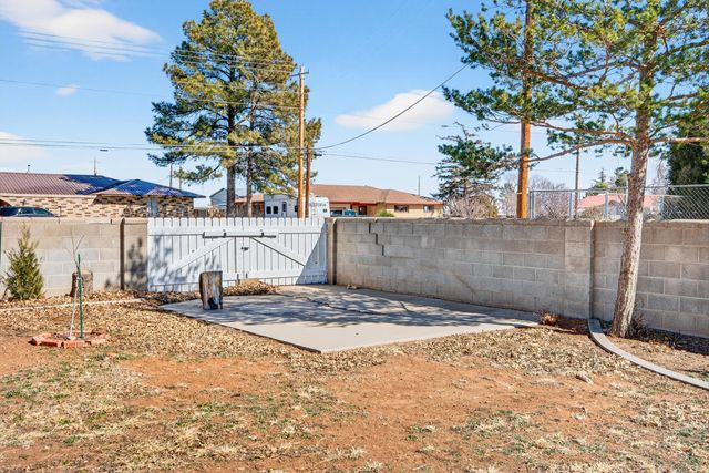 108 N Columbia Avenue, Moriarty, NM 87035