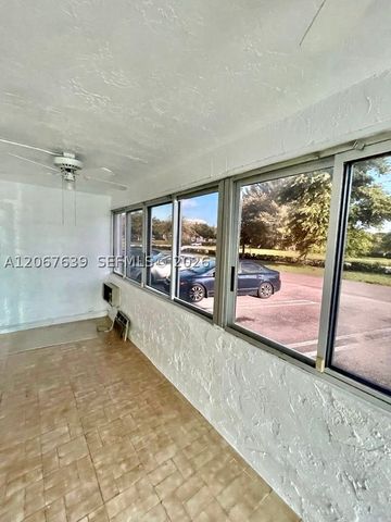 2700 Riverside Dr 108-B, Coral Springs, FL 33065